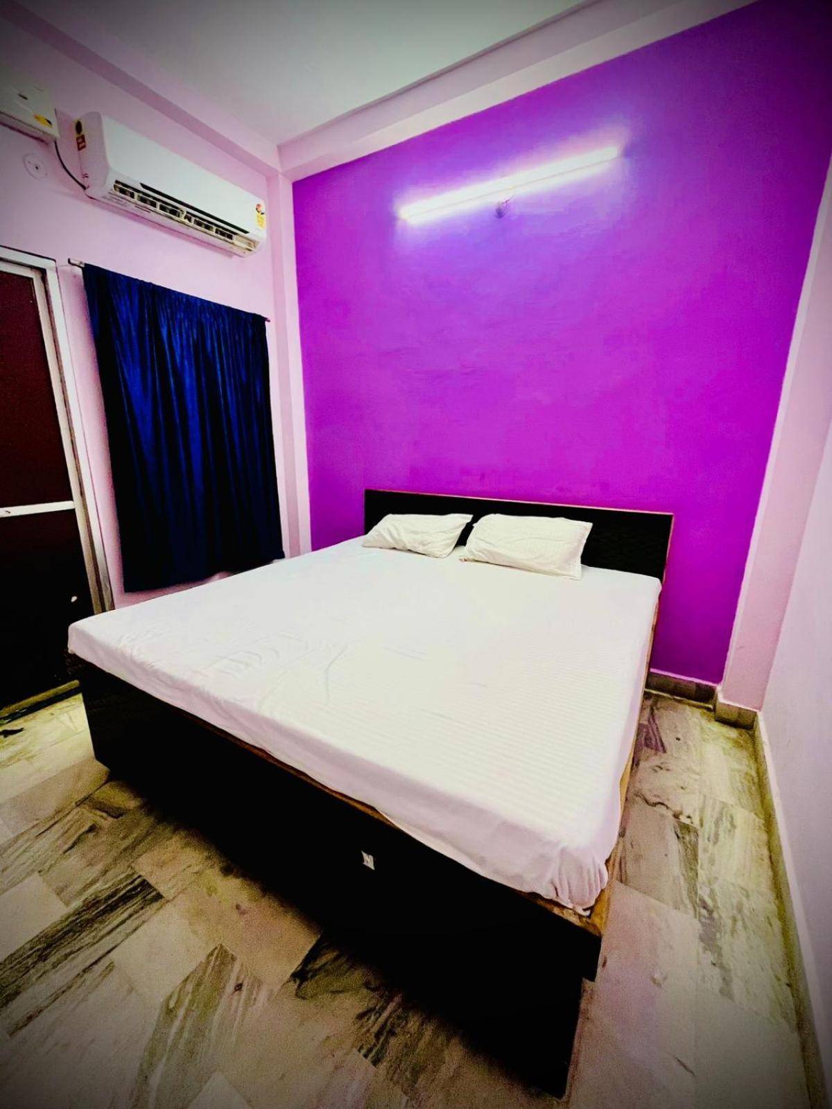 Hotel Sharad - Varanasi — Photos 3
